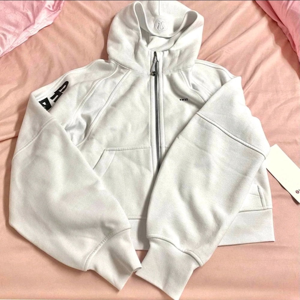 Full Zip Rare Lululemon Scuba Sea Wheeze Edition Size Xs/s